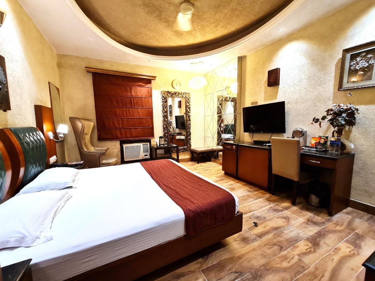 Hotel Royal Castle Grand Nowe Delhi Zewnętrze zdjęcie