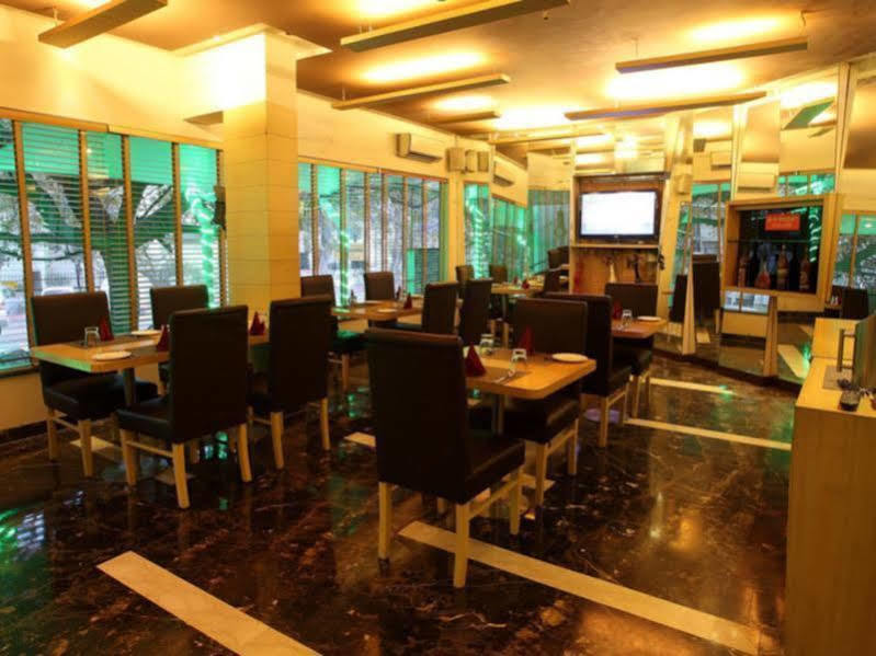 Hotel Royal Castle Grand Nowe Delhi Zewnętrze zdjęcie